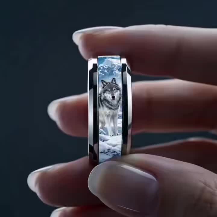 Snow Mountain Wolf Pattern Ring, Stainless Steel Design